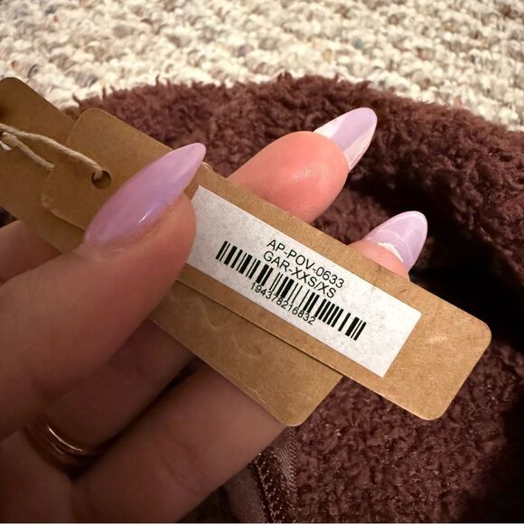 NWT SKIMS Garnet Cozy Knit Sherpa Teddy Cropped Pullover Half Zip Up Size XXS/XS - Picture 7 of 10